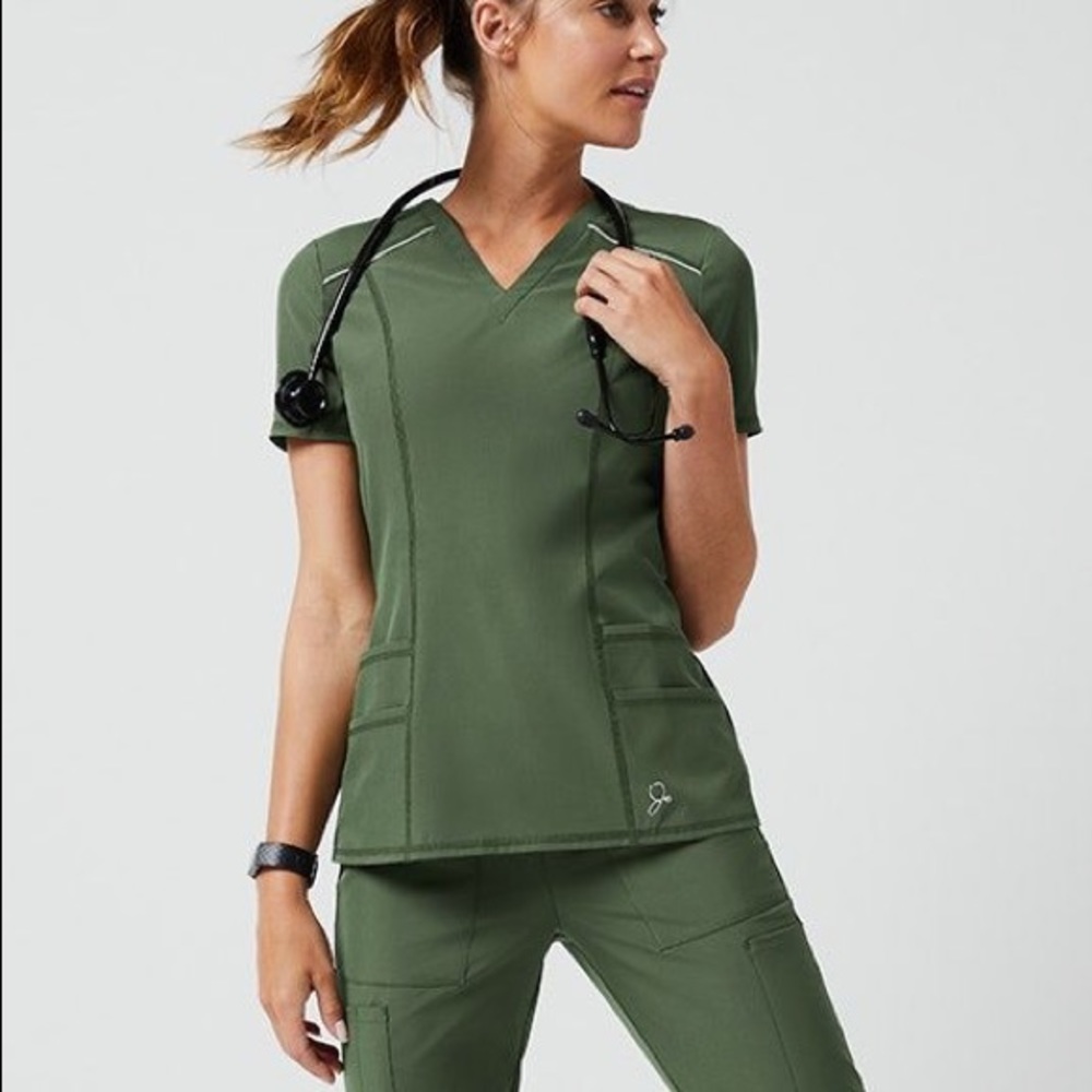Scrub top